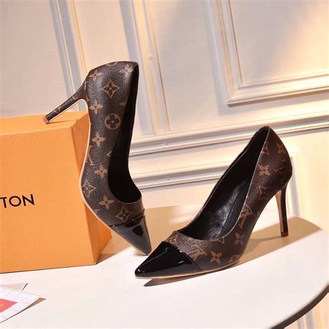 louis vuitton ladies heels.